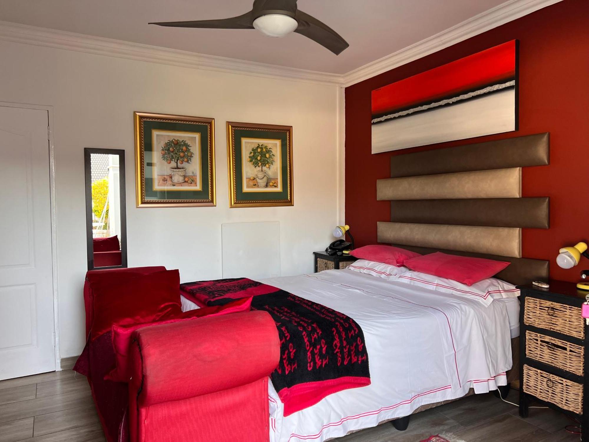 2 Op Terblanche Guesthouse Boksburg Exterior photo