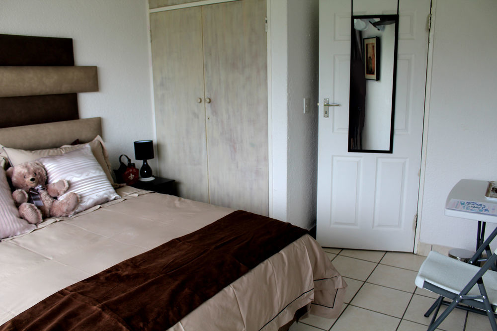 2 Op Terblanche Guesthouse Boksburg Exterior photo